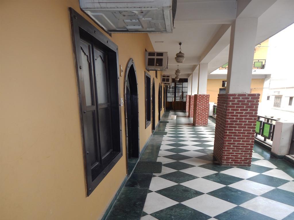 Hotel Chitra Heritage Haridwar Exterior photo