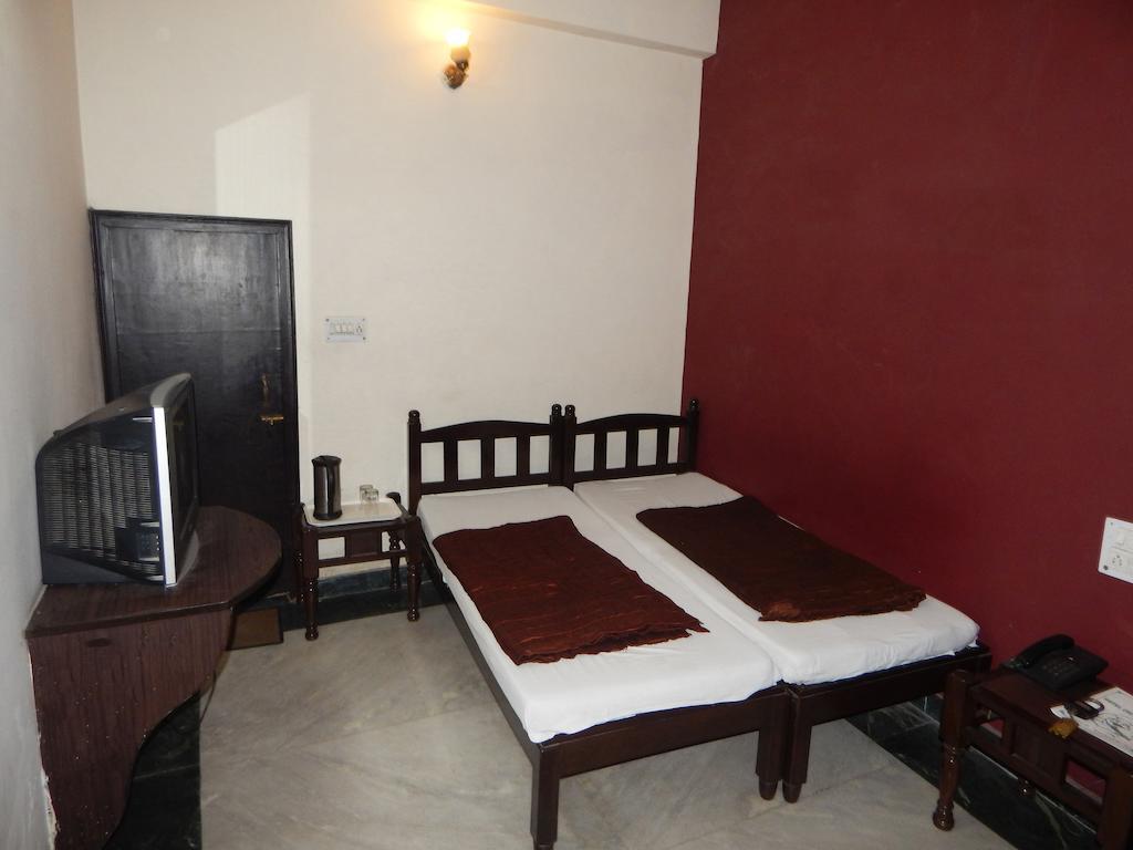 Hotel Chitra Heritage Haridwar Exterior photo