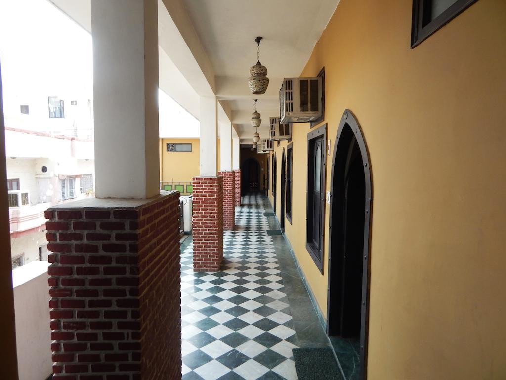Hotel Chitra Heritage Haridwar Exterior photo